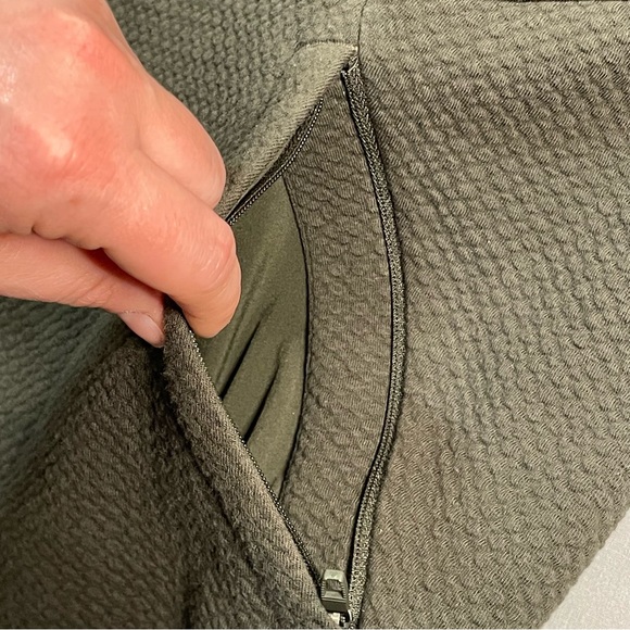 Lululemon At Ease Half-Zip Pullover Sweatshirt, Double-Knit, BRANDED - Men Large - Picture 10 of 16